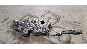 Gebruikte Tank Renault Captur II (RJB) 1.0 TCe 90 12V Prijs € 266,20 Inclusief btw aangeboden door Autohandel Didier