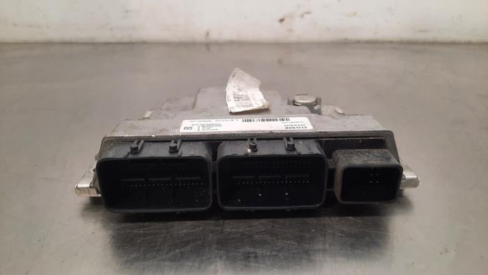 Ordinateur gestion moteur Renault Master