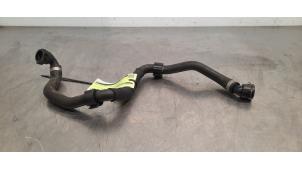 Gebruikte Radiateurslang BMW X6 (F16) xDrive40d 3.0 24V Prijs € 30,25 Inclusief btw aangeboden door Autohandel Didier