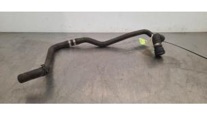 Gebruikte Radiateurslang BMW X6 (F16) xDrive40d 3.0 24V Prijs € 30,25 Inclusief btw aangeboden door Autohandel Didier