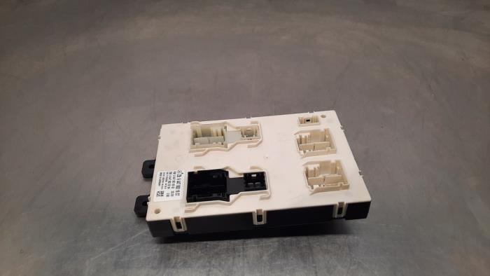Boîte à fusibles Mercedes V-Klasse