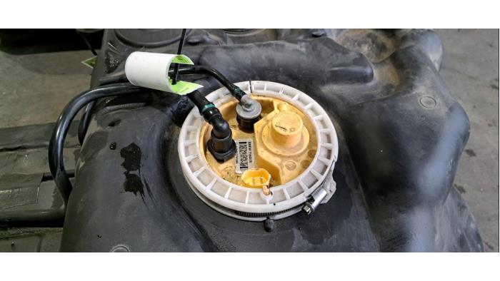 Pompe carburant électrique BMW X6