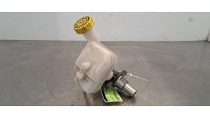 Gebruikte Hoofdremcilinder MG HS/EHS I (AS23) 1.5 EHS T-GDI Hybrid Prijs € 72,60 Inclusief btw aangeboden door Autohandel Didier