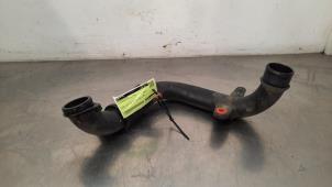 Gebruikte Intercooler Buis Alfa Romeo Stelvio (949) 2.2d 16V 210 Q4 Prijs € 72,60 Inclusief btw aangeboden door Autohandel Didier