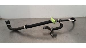 Gebruikte Radiateurslang Alfa Romeo Stelvio (949) 2.2d 16V 210 Q4 Prijs € 30,25 Inclusief btw aangeboden door Autohandel Didier