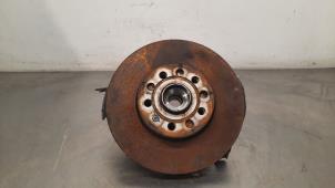 Gebruikte Asschenkel links-voor Volkswagen Beetle (16AB) 1.2 TSI 16V Prijs € 133,10 Inclusief btw aangeboden door Autohandel Didier