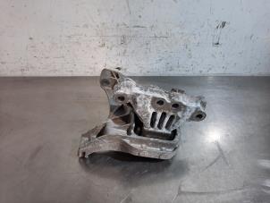 Gebruikte Motorrubber Peugeot 308 (L3/L8/LB/LH/LP) 1.6 16V GT 205 Prijs € 30,25 Inclusief btw aangeboden door Autohandel Didier