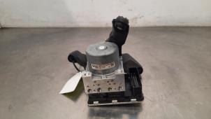 Gebruikte ABS Pomp BMW 1 serie (F40) 118d 2.0 16V Prijs € 459,80 Inclusief btw aangeboden door Autohandel Didier