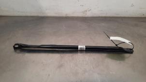 Gebruikte Frontdeel steun BMW 1 serie (F40) 118d 2.0 16V Prijs € 18,15 Inclusief btw aangeboden door Autohandel Didier