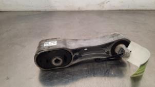 Gebruikte Motorrubber BMW 1 serie (F40) 118d 2.0 16V Prijs € 72,60 Inclusief btw aangeboden door Autohandel Didier