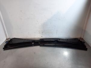 Gebruikte Paravan Peugeot 208 I (CA/CC/CK/CL) 1.6 Blue HDi Prijs € 54,45 Inclusief btw aangeboden door Autohandel Didier