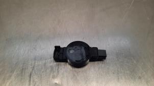Gebruikte Regensensor BMW 1 serie (F40) 118d 2.0 16V Prijs € 102,85 Inclusief btw aangeboden door Autohandel Didier