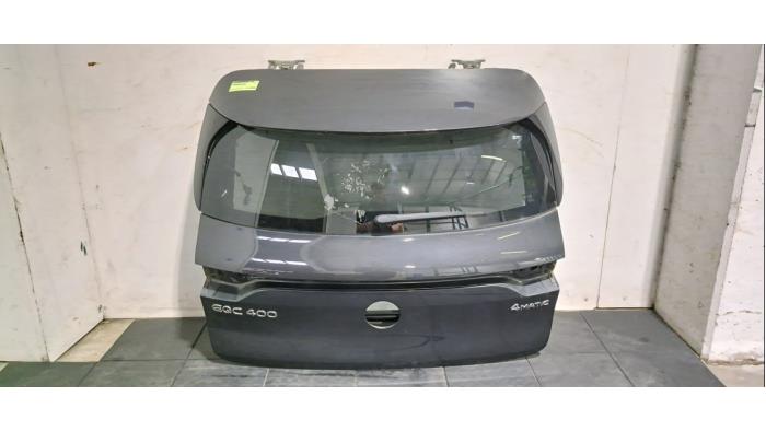 Tailgate Mercedes EQC