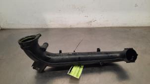 Gebruikte Intercooler Buis Volkswagen Arteon Shooting Brake (3HAC) 1.4 eHybrid Plug-in 16V Prijs € 54,45 Inclusief btw aangeboden door Autohandel Didier