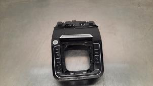 Gebruikte Middenconsoles Volkswagen Arteon Shooting Brake (3HAC) 1.4 eHybrid Plug-in 16V Prijs € 72,60 Inclusief btw aangeboden door Autohandel Didier