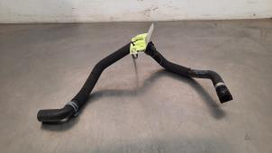 Gebruikte Koelwaterslang Volkswagen Arteon Shooting Brake (3HAC) 1.4 eHybrid Plug-in 16V Prijs € 30,25 Inclusief btw aangeboden door Autohandel Didier