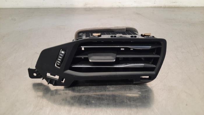 Grille aération tableau de bord Ford Focus