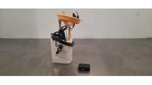 Gebruikte Tank element Pomp Volkswagen Golf VIII Variant (GC5) 2.0 TDI BlueMotion 16V Prijs € 133,10 Inclusief btw aangeboden door Autohandel Didier