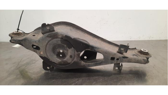Bras de suspension arrière droit Ford Focus