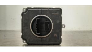 Gebruikte Module LED koplamp Volvo V60 II (ZW) 2.0 B3 16V Mild Hybrid Prijs € 199,65 Inclusief btw aangeboden door Autohandel Didier
