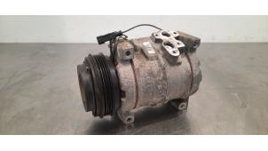 Gebruikte Pomp Airco Iveco New Daily VI 50C18, 60C18 Prijs € 199,65 Inclusief btw aangeboden door Autohandel Didier