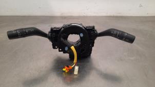 Gebruikte Stuurkolomschakelaar Mazda 3 Sport (BP) 2.0 e-SkyActiv-G 150 16V Prijs € 163,35 Inclusief btw aangeboden door Autohandel Didier