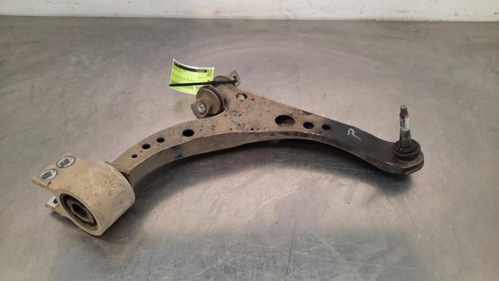 Bras de suspension avant droit Opel Astra