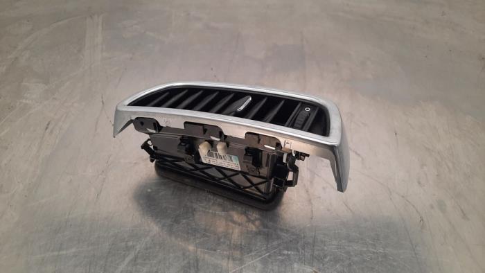 Grille aération tableau de bord Porsche Cayenne