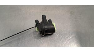 Gebruikte Waterpijp Volvo XC90 II 2.0 T8 16V eAWD Prijs € 48,40 Inclusief btw aangeboden door Autohandel Didier