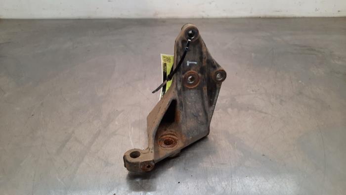 Support moteur Iveco Daily
