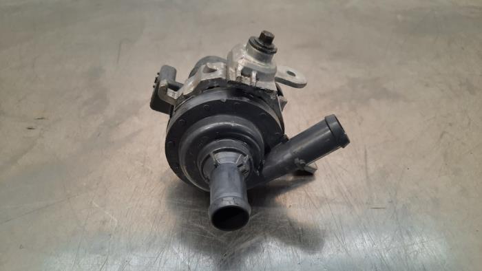Pompe à eau supplémentaire Volvo V60