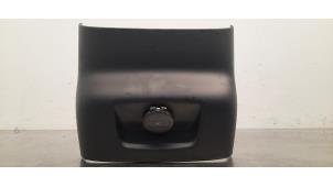 Gebruikte AUX/USB aansluiting Volvo V60 II (ZW) 2.0 B3 16V Mild Hybrid Prijs € 30,25 Inclusief btw aangeboden door Autohandel Didier