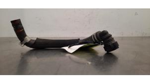 Gebruikte Radiateurslang Hyundai Ioniq 1.6 GDI 16V Hybrid Prijs € 30,25 Inclusief btw aangeboden door Autohandel Didier