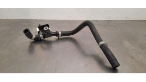 Gebruikte Radiateurslang Hyundai Ioniq 1.6 GDI 16V Hybrid Prijs € 30,25 Inclusief btw aangeboden door Autohandel Didier