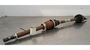 Gebruikte Aandrijfas rechts-voor Renault Kangoo Express (RFK) 1.5 Blue dCi 95 Prijs € 199,65 Inclusief btw aangeboden door Autohandel Didier