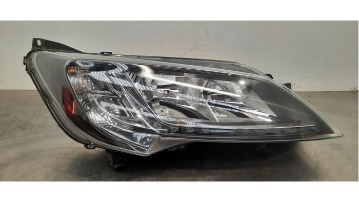 Phare droit Peugeot Boxer