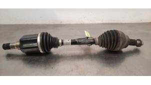 Gebruikte Homokineetas links-voor Landrover Defender II 3.0 D250 MHEV Prijs € 399,30 Inclusief btw aangeboden door Autohandel Didier