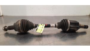 Gebruikte Steekas rechts-voor Landrover Defender II 3.0 D250 MHEV Prijs € 399,30 Inclusief btw aangeboden door Autohandel Didier