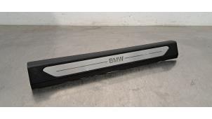 Gebruikte Instapverlichting BMW X5 (G05) xDrive 45 e iPerformance 3.0 24V Prijs € 36,30 Inclusief btw aangeboden door Autohandel Didier