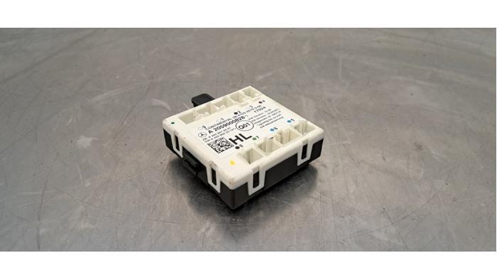 Module verrouillage central des portes Mercedes C-Klasse