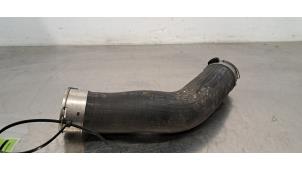 Gebruikte Intercooler Slang Mercedes C (W205) C-200 1.6 CDI BlueTEC, C-200 d 16V Prijs € 30,25 Inclusief btw aangeboden door Autohandel Didier