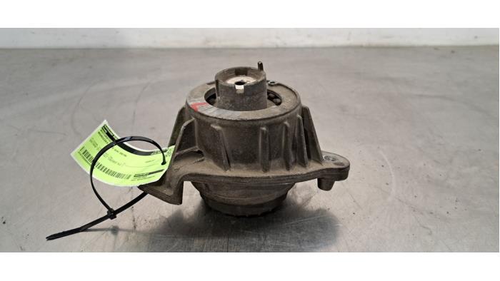 Support moteur Mercedes Vito