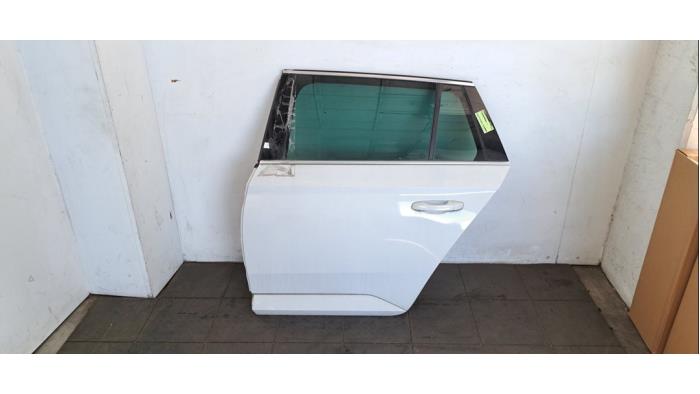 Portière 4portes arrière gauche Skoda Superb