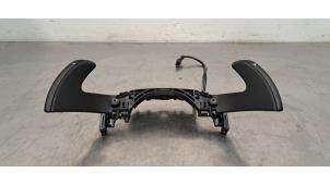 Gebruikte Schakelflipper set Peugeot Expert (V1/VA/VB/VE/VF/VT/VY) 2.0 Blue HDi 145 16V Prijs € 66,55 Inclusief btw aangeboden door Autohandel Didier