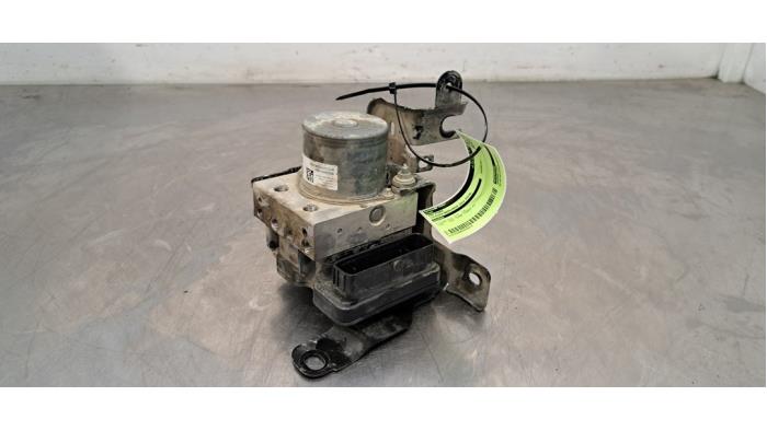 Pompe ABS Citroen Berlingo