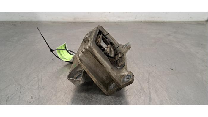 Support moteur Renault Master