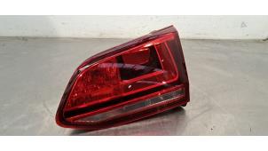 Gebruikte Achterlicht rechts Volkswagen Golf VII Variant (AUVV) 1.6 TDI BlueMotion 16V Prijs € 66,55 Inclusief btw aangeboden door Autohandel Didier