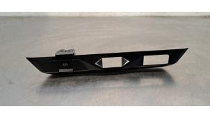 Gebruikte Schakelaar handrem DS Automobiles DS 4 1.6 16V PureTech 225 Prijs € 30,25 Inclusief btw aangeboden door Autohandel Didier