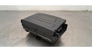 Gebruikte Head-up display Citroen C4 X (BD/BE/BF) 1.2 PureTech 100 12V Prijs € 332,75 Inclusief btw aangeboden door Autohandel Didier