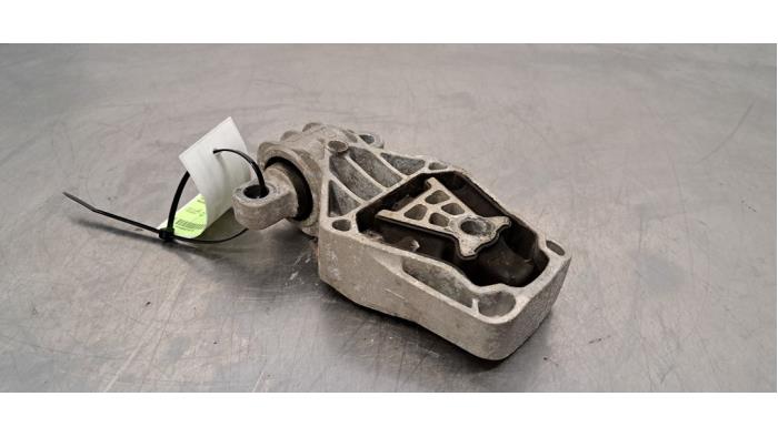 Support boîte de vitesse Mercedes CLA